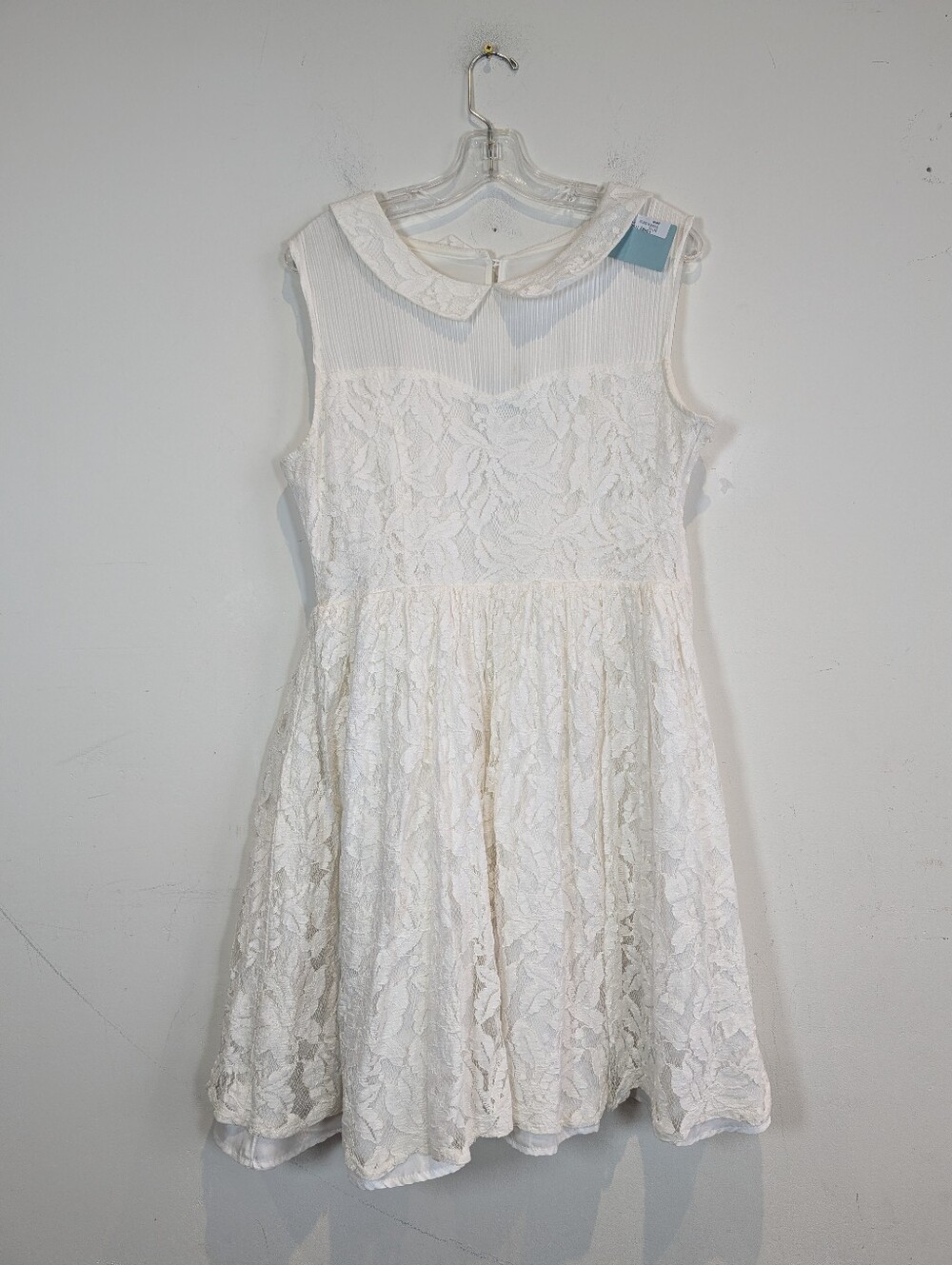 Geode White Lace Cocktail Dress, Size XL